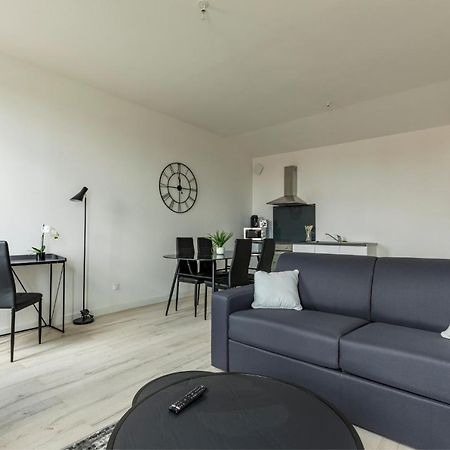 Le Dallas - 1 Chambre, 1 Canape-Lit, 1Er Etage, Parking, 10Min Canal Du Midi Кастельсарразен Экстерьер фото